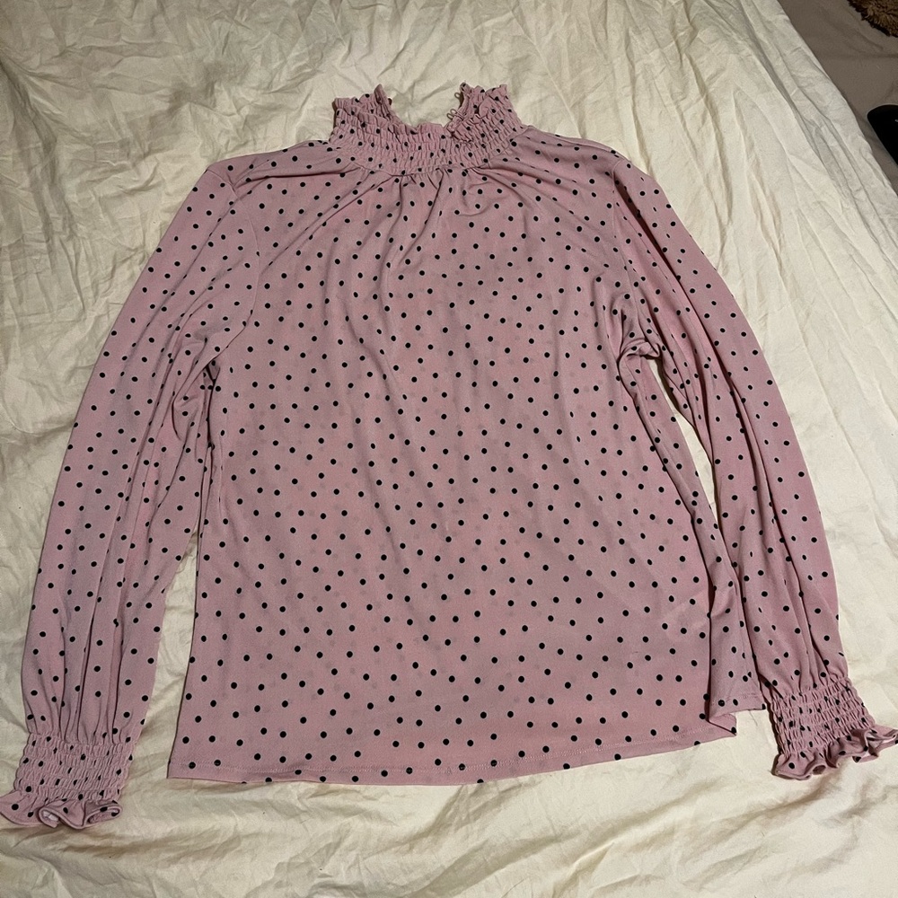 Long sleeve stretchy blouse